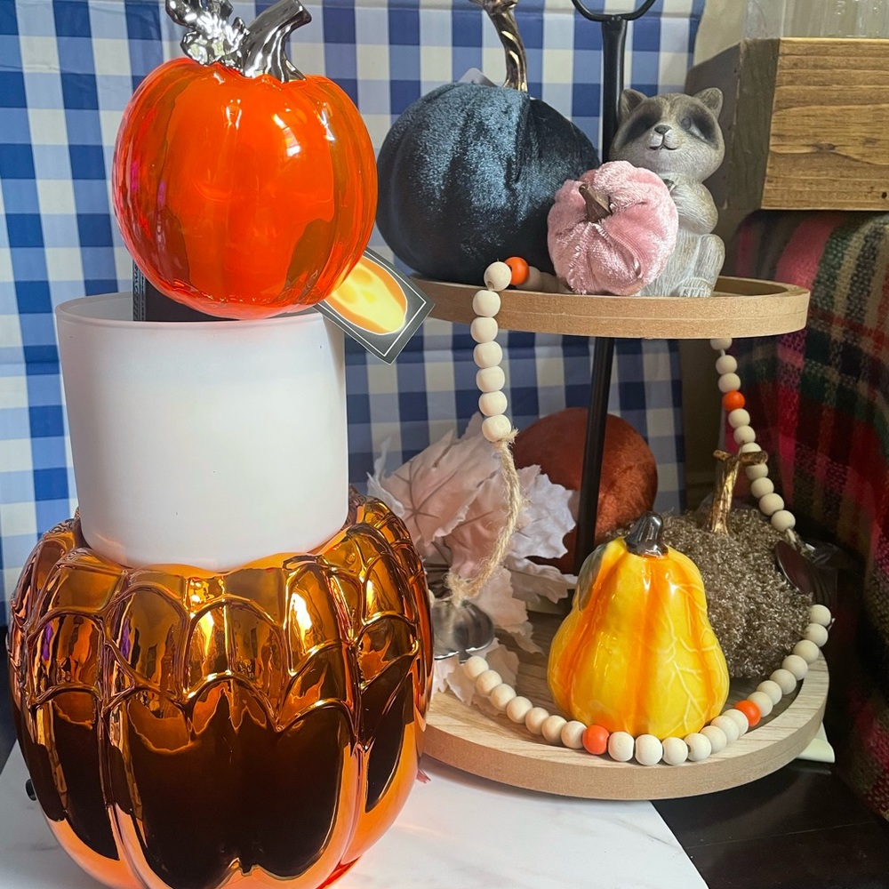 Bath & Body Works Pumpkin Skull 3Wick Candle Holder WALLFLOWER Plug In HALLOWEEN